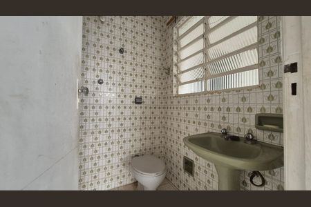 Casa para alugar com 168m², 3 quartos e 5 vagas Casa para alugar com 168m², 3 quartos e 5 vagasBanheiro