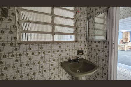Casa para alugar com 168m², 3 quartos e 5 vagas Casa para alugar com 168m², 3 quartos e 5 vagasBanheiro
