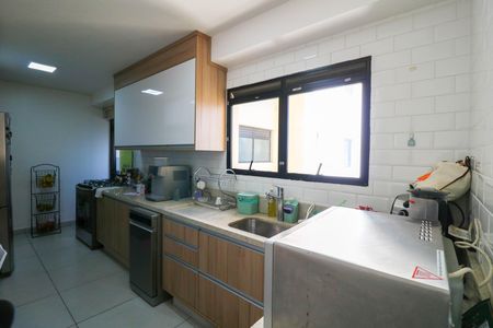 Apartamento para alugar com 141m², 4 quartos e 3 vagas Apartamento para alugar com 141m², 4 quartos e 3 vagasCozinha