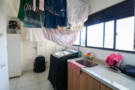 Apartamento para alugar com 141m², 4 quartos e 3 vagas Apartamento para alugar com 141m², 4 quartos e 3 vagasÁrea de Serviço