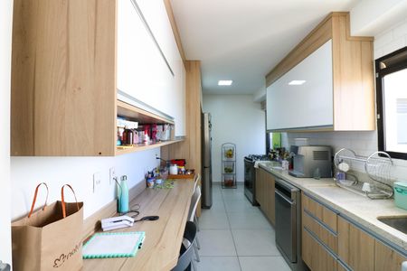 Apartamento para alugar com 141m², 4 quartos e 3 vagas Apartamento para alugar com 141m², 4 quartos e 3 vagasCozinha