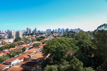 Apartamento para alugar com 141m², 4 quartos e 3 vagas Apartamento para alugar com 141m², 4 quartos e 3 vagasVaranda