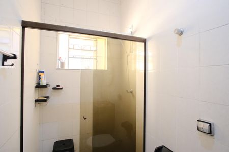 Casa à venda com 127m², 2 quartos e 2 vagasBanheiro social