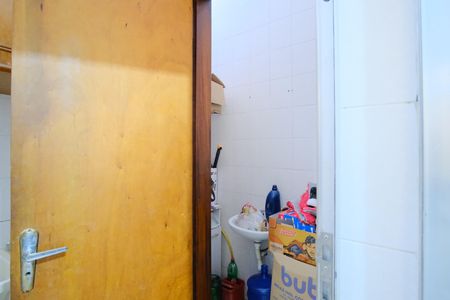 Casa à venda com 127m², 2 quartos e 2 vagasBanheiro de serviço