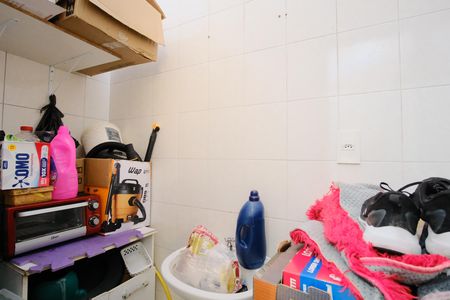 Casa à venda com 127m², 2 quartos e 2 vagasBanheiro de serviço