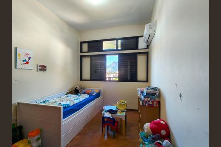 Apartamento à venda com 107m², 3 quartos e 2 vagas Apartamento à venda com 107m², 3 quartos e 2 vagasQuarto 1