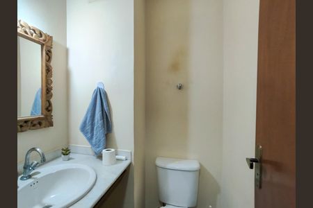 Apartamento à venda com 107m², 3 quartos e 2 vagas Apartamento à venda com 107m², 3 quartos e 2 vagasLavabo