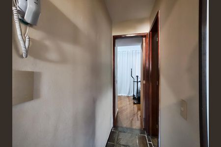 Apartamento à venda com 107m², 3 quartos e 2 vagas Apartamento à venda com 107m², 3 quartos e 2 vagasCorredor