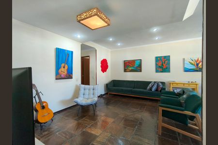 Apartamento à venda com 107m², 3 quartos e 2 vagas Apartamento à venda com 107m², 3 quartos e 2 vagasSala