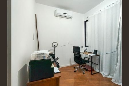 Apartamento à venda com 107m², 3 quartos e 2 vagas Apartamento à venda com 107m², 3 quartos e 2 vagasQuarto 2