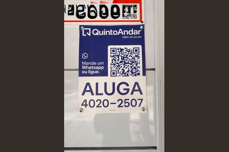 Studio para alugar com 32m², 1 quarto e sem vaga Studio para alugar com 32m², 1 quarto e sem vagaPlaca