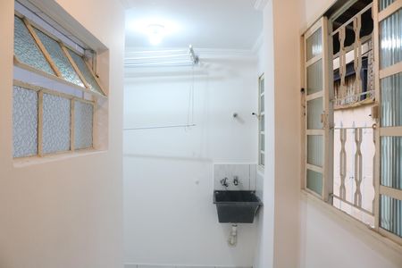 Casa para alugar com 40m², 1 quarto e sem vagaÁrea de Serviço