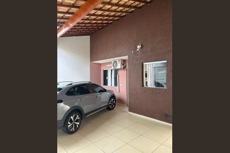 Casa à venda com 55m², 2 quartos e 3 vagasÁrea externa
