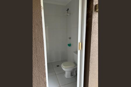 Banheiro de casa à venda com 2 quartos, 55m² em Parque Residencial Jundiaí, Jundiaí