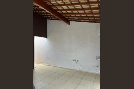 Casa à venda com 55m², 2 quartos e 3 vagasÁrea externa