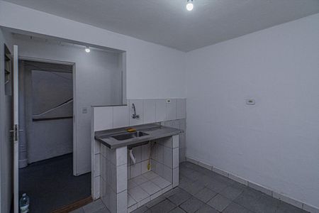 Casa para alugar com 500m², 2 quartos e 6 vagas Casa para alugar com 500m², 2 quartos e 6 vagascozinha da casa 3_2