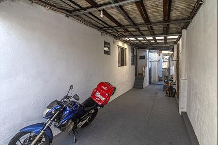 Casa para alugar com 500m², 2 quartos e 6 vagas Casa para alugar com 500m², 2 quartos e 6 vagasgaragem_1