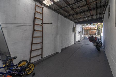 Casa para alugar com 500m², 2 quartos e 6 vagas Casa para alugar com 500m², 2 quartos e 6 vagasgaragem_3