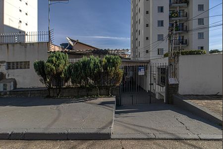 Casa para alugar com 500m², 2 quartos e 6 vagas Casa para alugar com 500m², 2 quartos e 6 vagasfachada principal