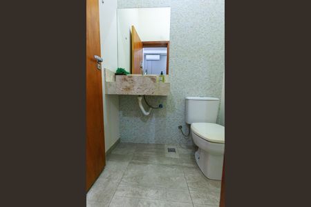 Casa de condomínio para alugar com 135m², 2 quartos e 2 vagas Casa de condomínio para alugar com 135m², 2 quartos e 2 vagasLavabo
