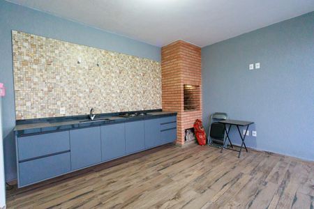Casa de condomínio para alugar com 135m², 2 quartos e 2 vagas Casa de condomínio para alugar com 135m², 2 quartos e 2 vagasEspaço Gourmet