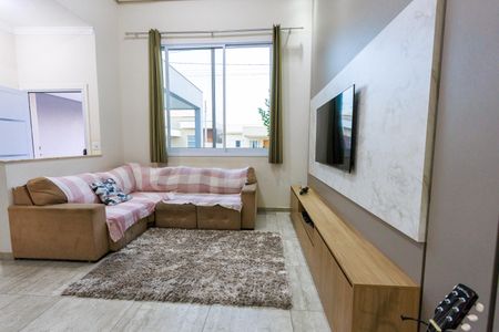 sala de casa de condomínio para alugar com 2 quartos, 135m² em Jardim Park Real, Indaiatuba