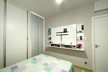 Apartamento à venda com 84m², 4 quartos e sem vagaQuarto 2