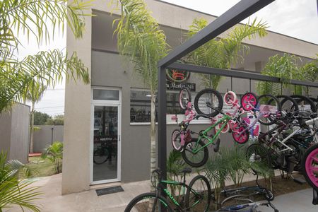 Área Comum - Conveniência 24 h de apartamento para alugar com 2 quartos, 50m² em Jardim Campos Verdes, Hortolândia