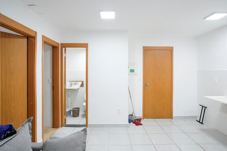 Sala de apartamento para alugar com 2 quartos, 37m² em Vila Palmares, São Caetano do Sul