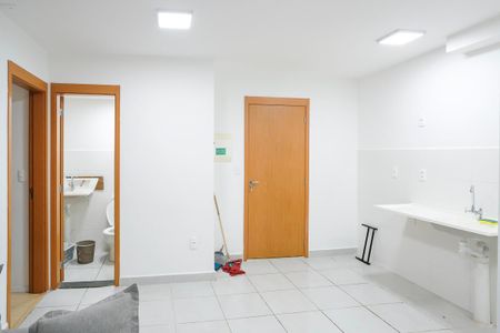 Sala de apartamento para alugar com 2 quartos, 37m² em Vila Palmares, São Caetano do Sul