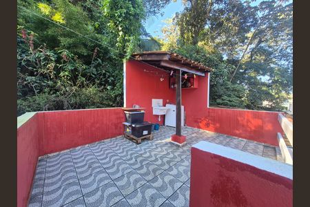 Casa de condomínio à venda com 132m², 3 quartos e 2 vagas Casa de condomínio à venda com 132m², 3 quartos e 2 vagasLavanderia Piso I