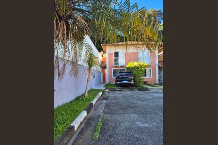 Casa de condomínio à venda com 132m², 3 quartos e 2 vagas Casa de condomínio à venda com 132m², 3 quartos e 2 vagasFachada do bloco