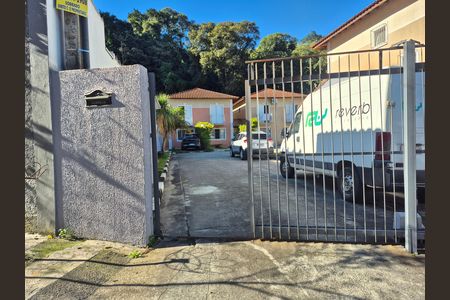 Casa de condomínio à venda com 132m², 3 quartos e 2 vagas Casa de condomínio à venda com 132m², 3 quartos e 2 vagasPortão