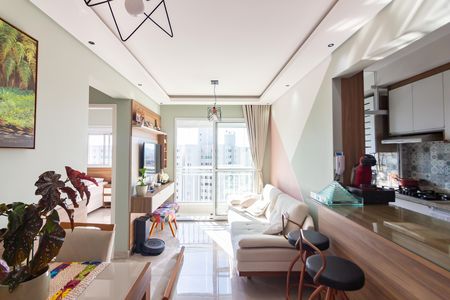 Sala  de apartamento à venda com 2 quartos, 49m² em Jaguaribe, Osasco