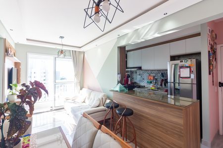 Sala  de apartamento à venda com 2 quartos, 49m² em Jaguaribe, Osasco
