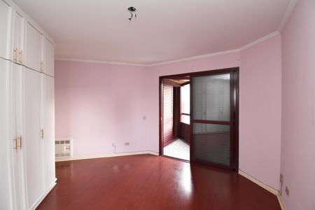 Apartamento à venda com 311m², 5 quartos e 3 vagasSuíte 2