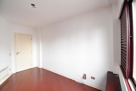 Apartamento à venda com 311m², 5 quartos e 3 vagasQuarto 4