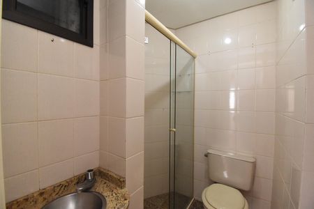 Apartamento à venda com 311m², 5 quartos e 3 vagasBanheiro da Suíte 3