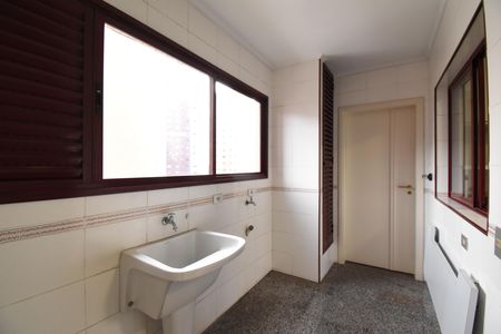 Apartamento à venda com 311m², 5 quartos e 3 vagasÁrea de Serviço