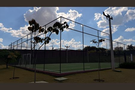 Casa de condomínio à venda com 160m², 4 quartos e 2 vagas Casa de condomínio à venda com 160m², 4 quartos e 2 vagasQuadra Esportiva