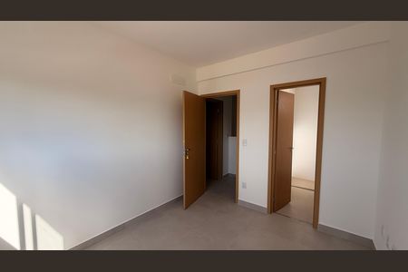 Casa de condomínio à venda com 160m², 4 quartos e 2 vagas Casa de condomínio à venda com 160m², 4 quartos e 2 vagasSuíte 1