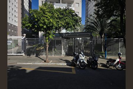 Apartamento à venda com 33m², 1 quarto e sem vaga Apartamento à venda com 33m², 1 quarto e sem vagaFachada