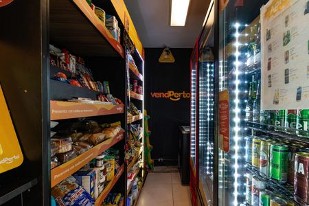 Apartamento à venda com 33m², 1 quarto e sem vaga Apartamento à venda com 33m², 1 quarto e sem vagaMercado