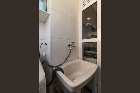 Apartamento à venda com 33m², 1 quarto e sem vaga Apartamento à venda com 33m², 1 quarto e sem vagaÁrea de Serviço