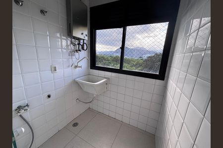 Apartamento à venda com 66m², 2 quartos e 2 vagasÁrea de Serviço