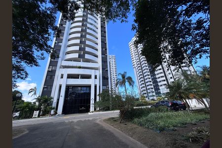 Apartamento à venda com 66m², 2 quartos e 2 vagasFachada