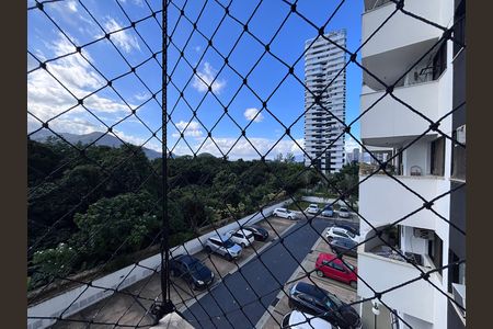 Apartamento à venda com 66m², 2 quartos e 2 vagasVaranda