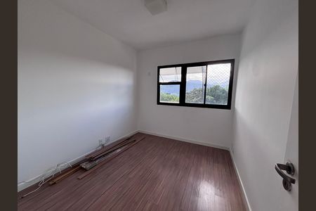 Apartamento à venda com 66m², 2 quartos e 2 vagasQuarto 2