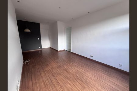 Apartamento à venda com 66m², 2 quartos e 2 vagasSala