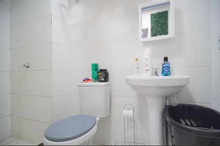 Apartamento para alugar com 42m², 2 quartos e 2 vagasBanheiro